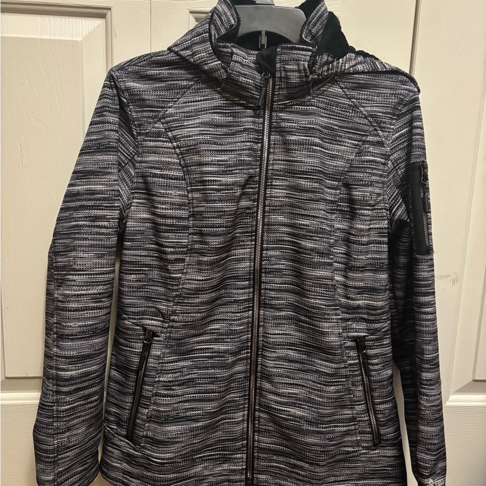 Free Country Women's Striped Black and Gray Ski Jacket